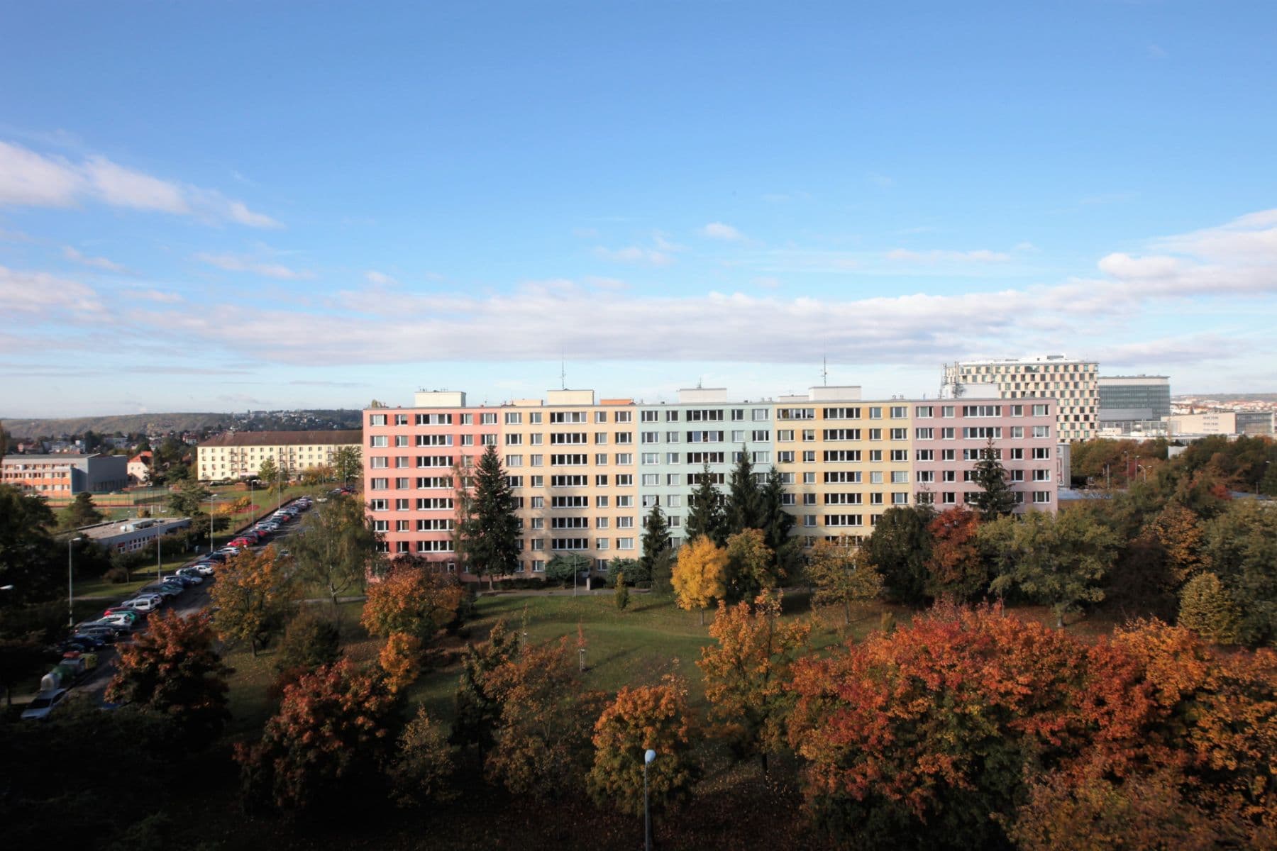Pronájem bytu  40 m², Pujmanové, Praha, Praha