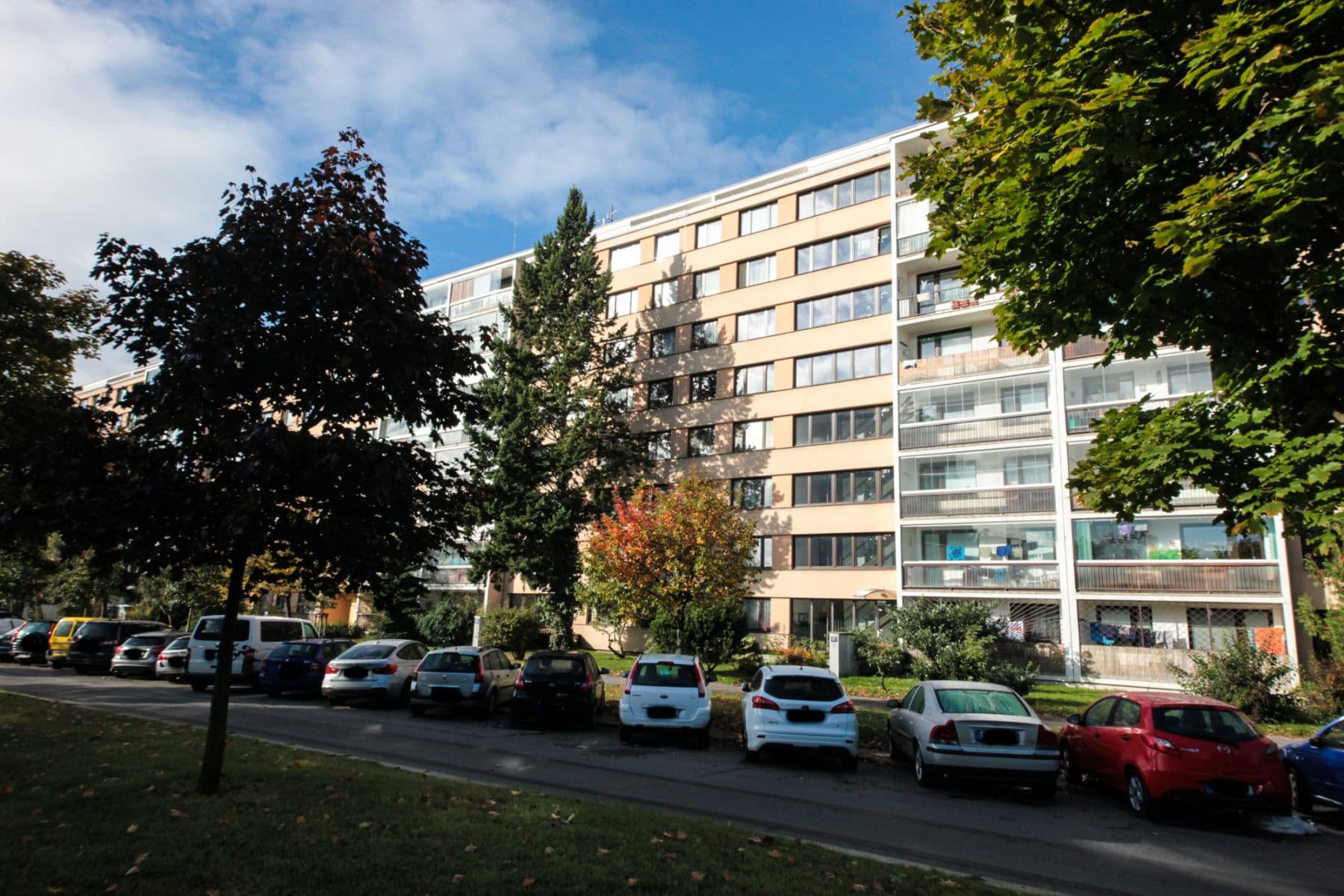 Pronájem bytu  40 m², Pujmanové, Praha, Praha