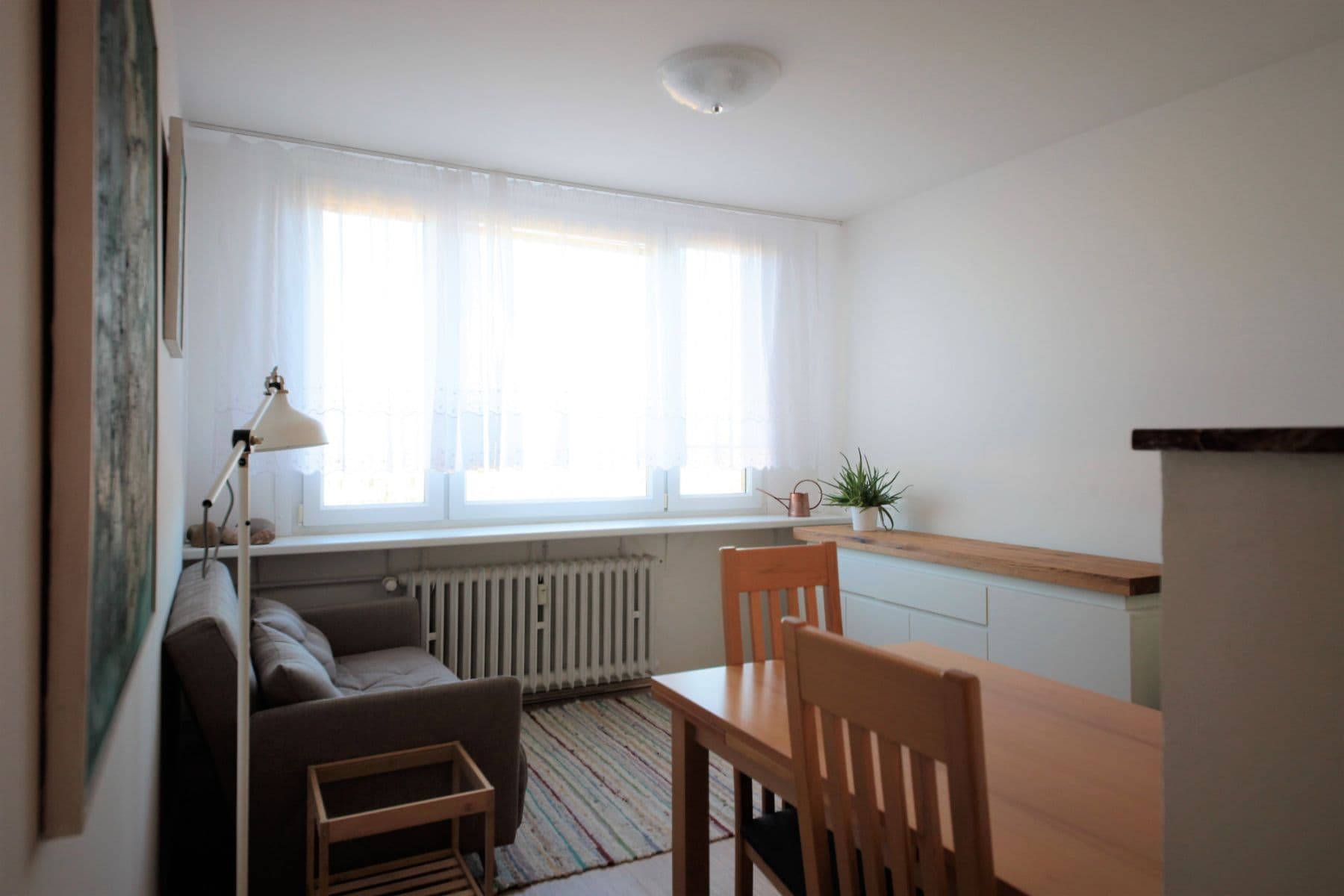 Pronájem bytu  40 m², Pujmanové, Praha, Praha