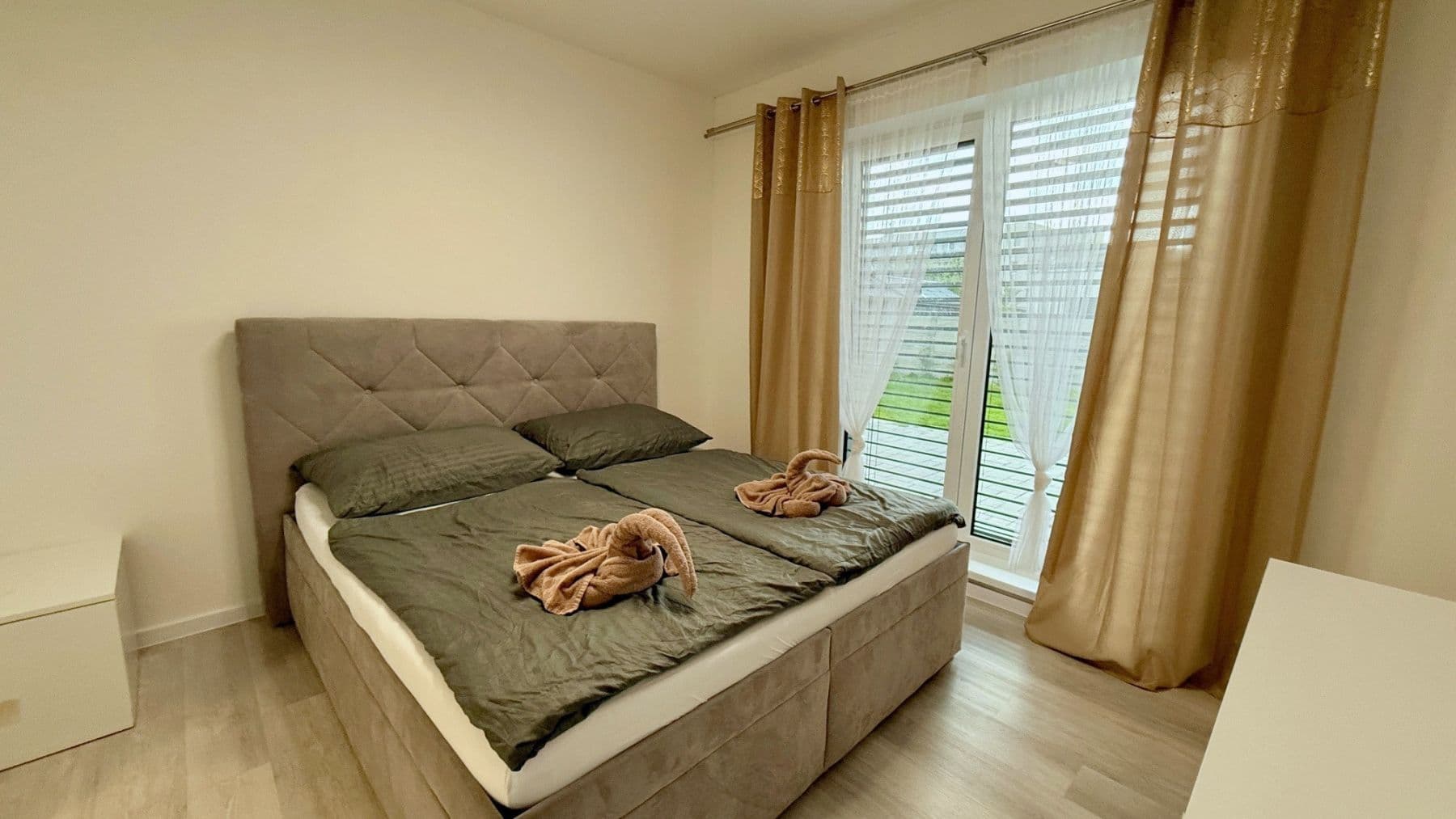 Pronájem bytu  120 m², Slivková, Dunajská Lužná, Bratislavský kraj
