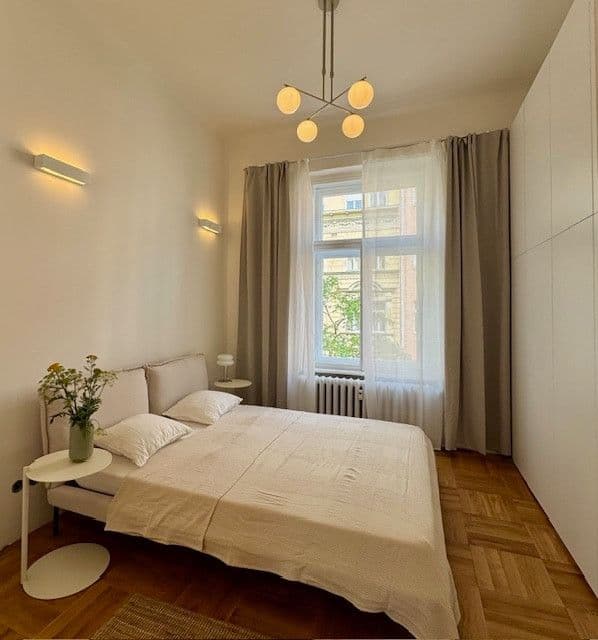 Pronájem bytu  46 m², Buděčská, Praha, Praha