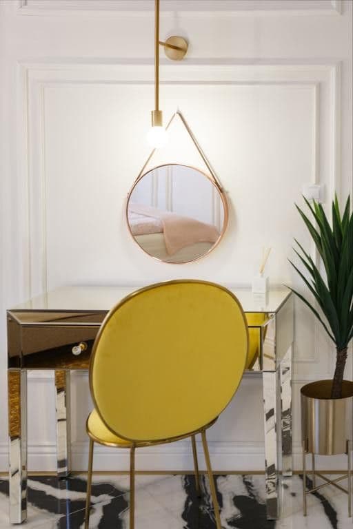 Pronájem bytu  130 m², Opletalova, Praha, Praha