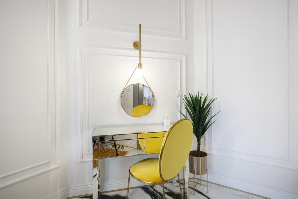 Pronájem bytu  130 m², Opletalova, Praha, Praha