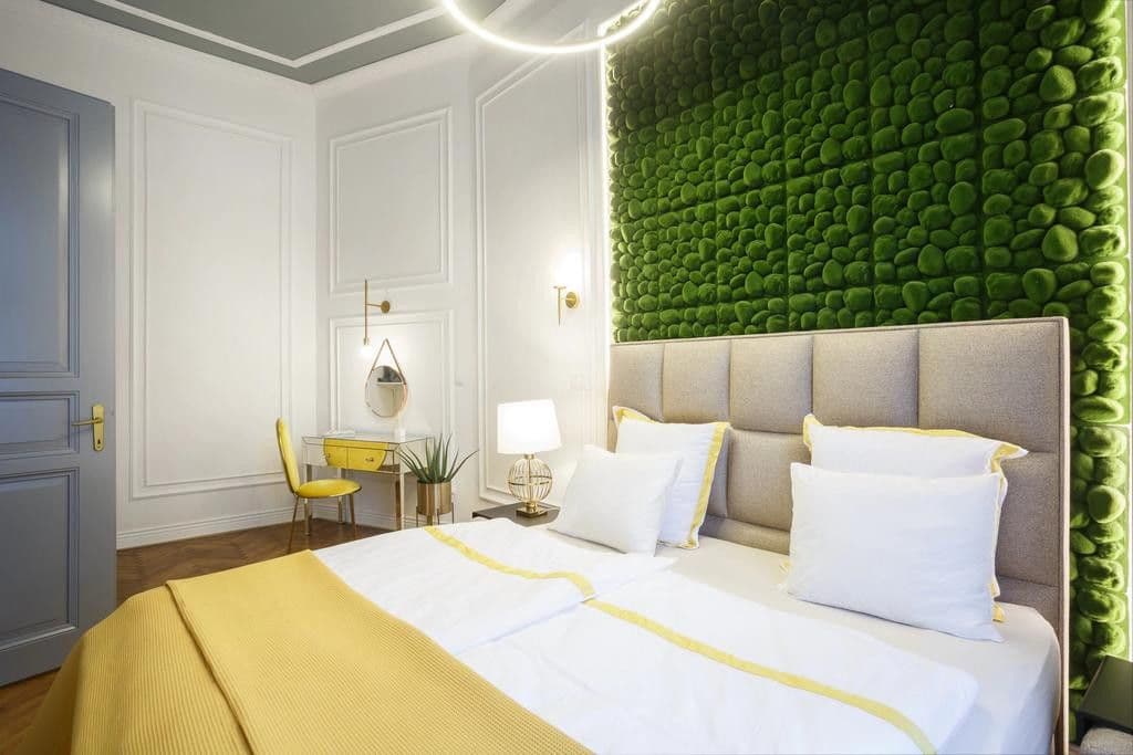 Pronájem bytu  130 m², Opletalova, Praha, Praha