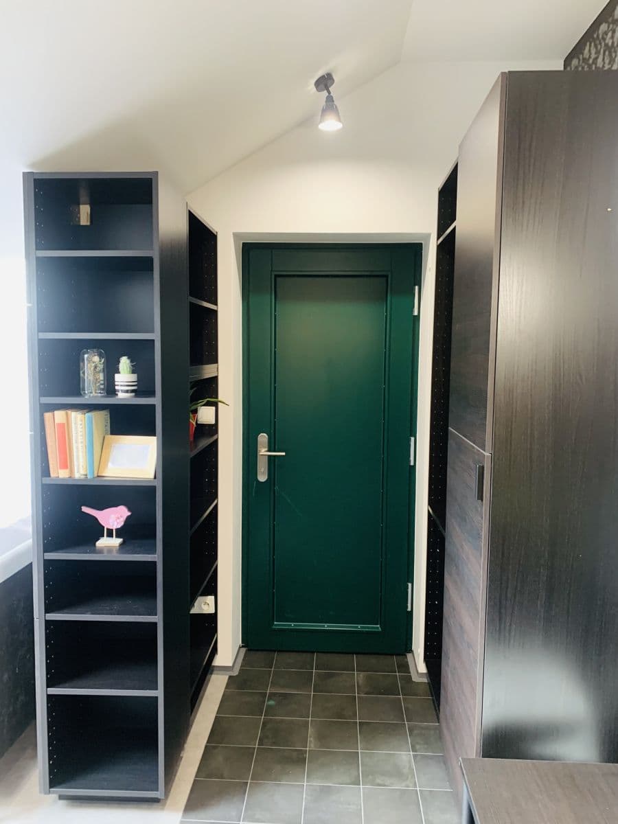 Pronájem bytu  25 m², Na Proseku, Praha, Praha