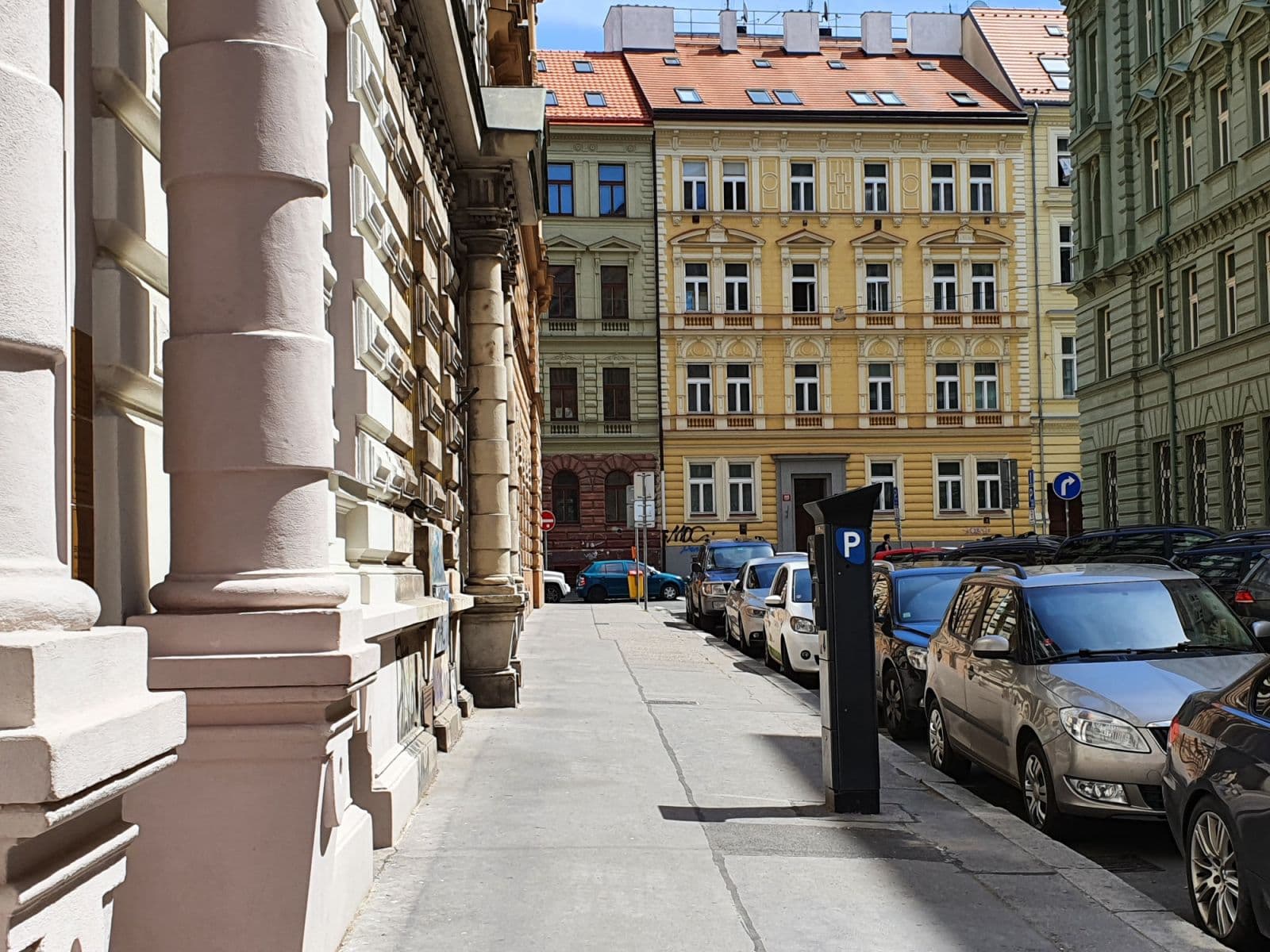 Pronájem bytu  43 m², Tyršova, Praha, Praha