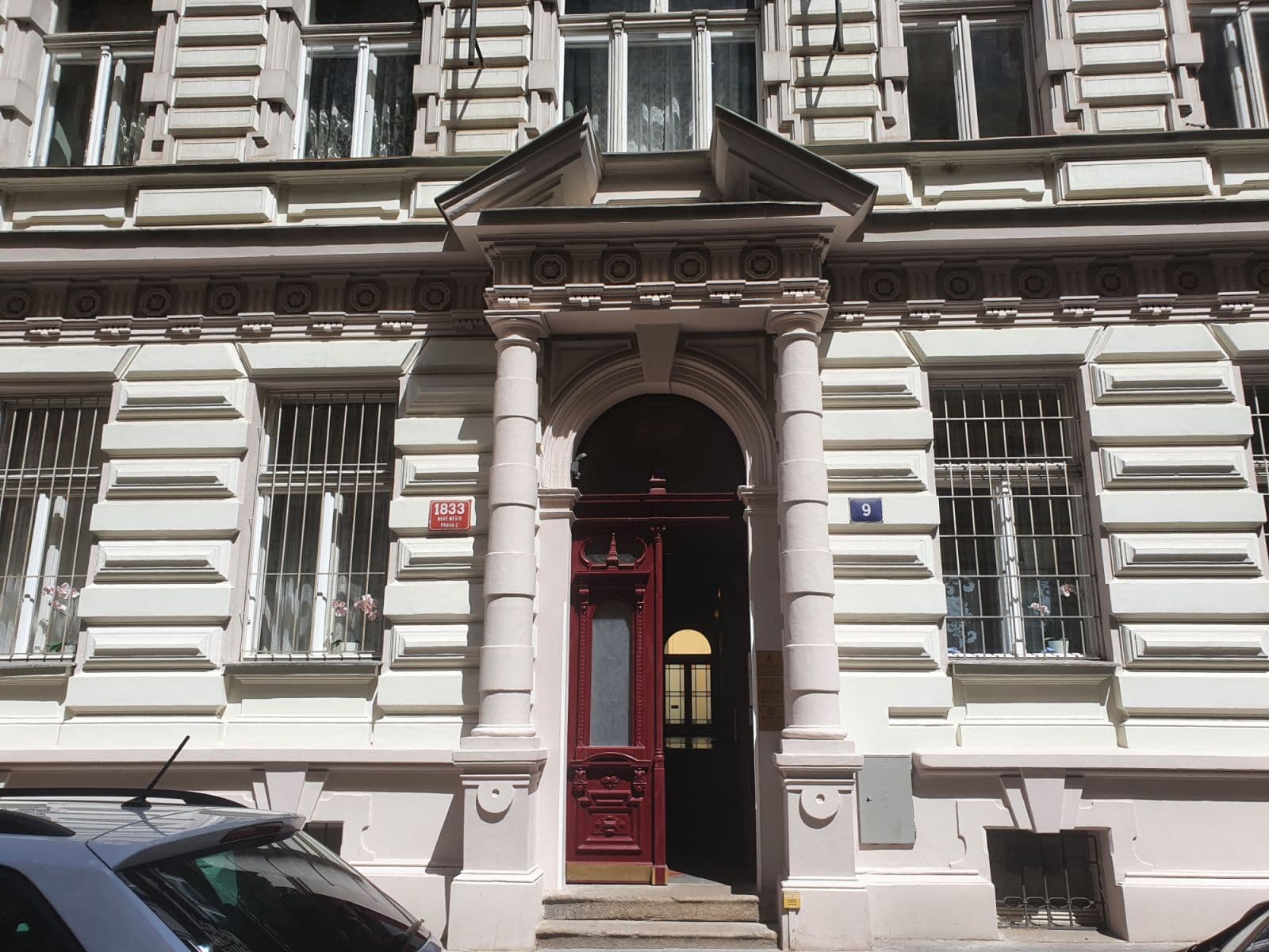 Pronájem bytu  43 m², Tyršova, Praha, Praha