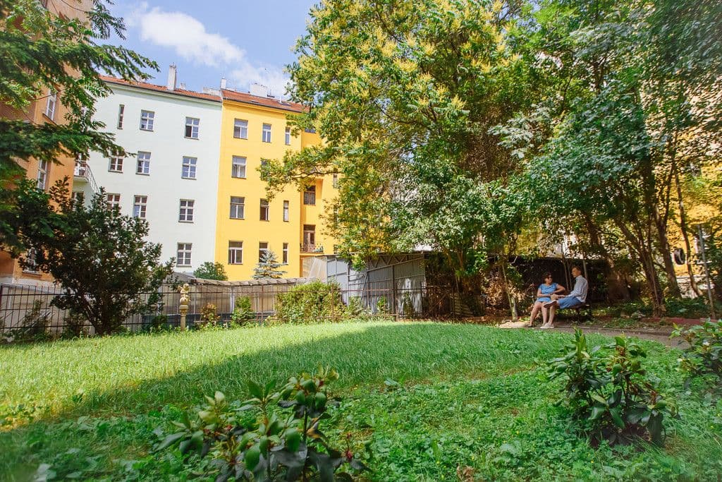 Pronájem bytu  43 m², Tyršova, Praha, Praha