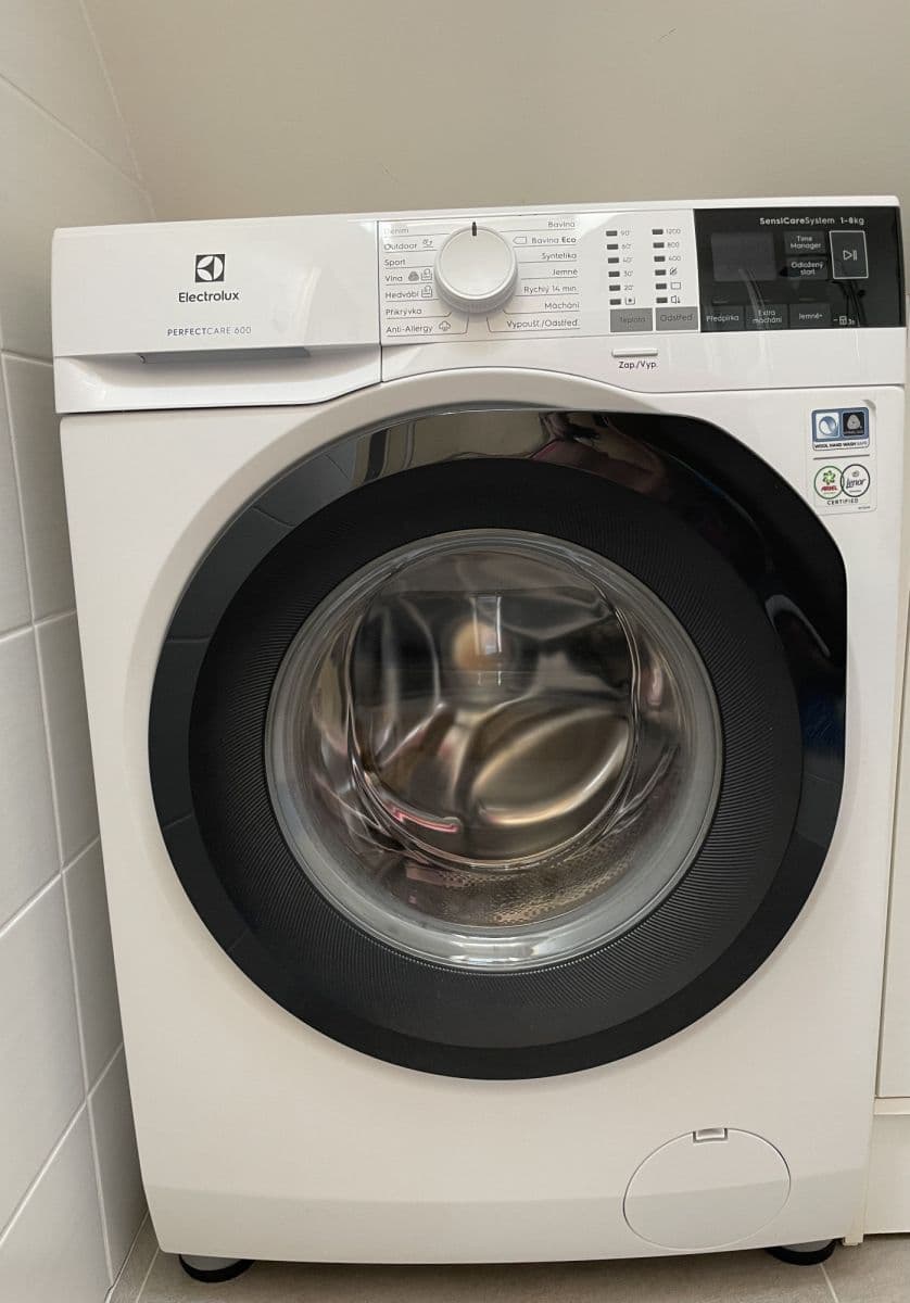 Pronájem bytu  60 m², Národní obrany, Praha, Praha