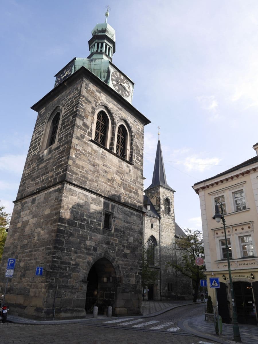 Pronájem bytu  30 m², Klimentská, Praha, Praha