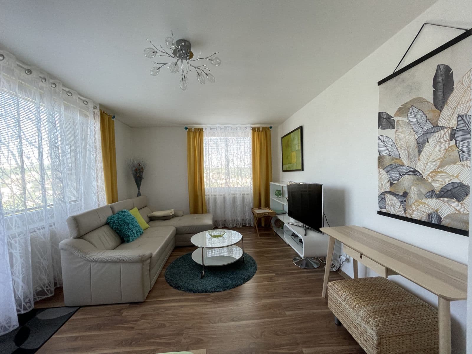 Pronájem bytu  47 m², Na Cihlářce A, Praha, Praha