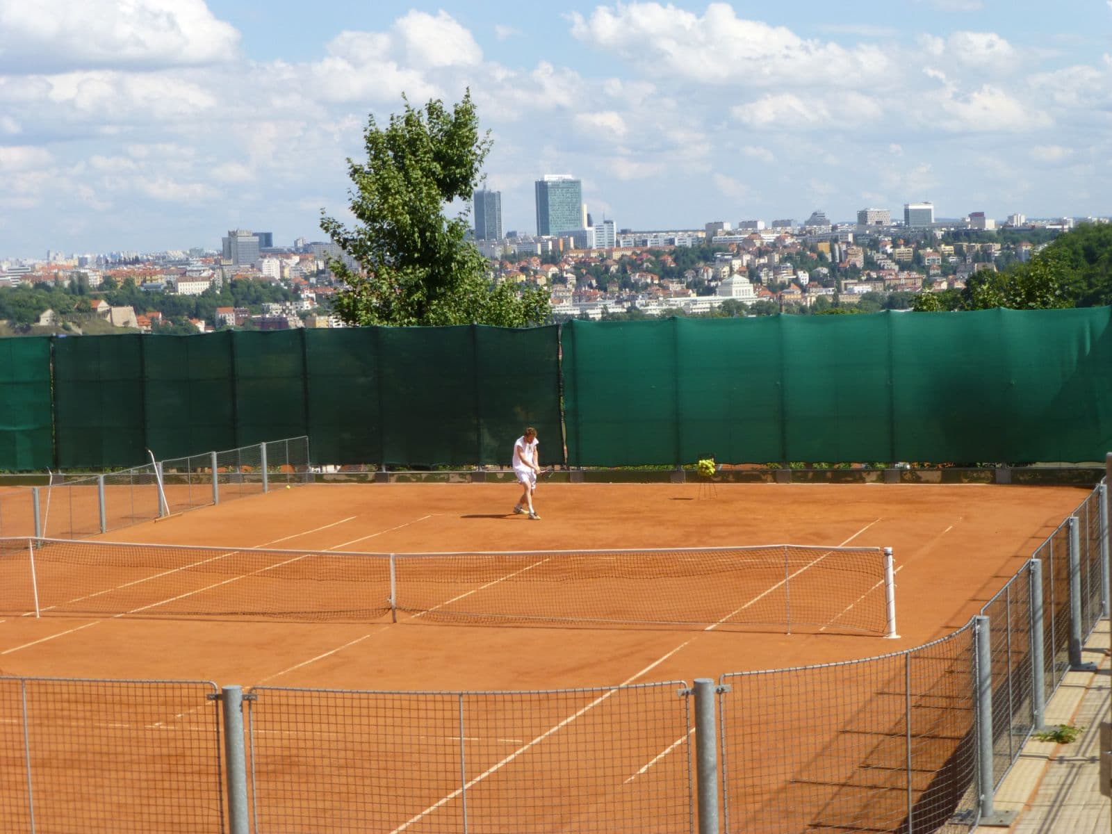Pronájem bytu  47 m², Na Cihlářce A, Praha, Praha