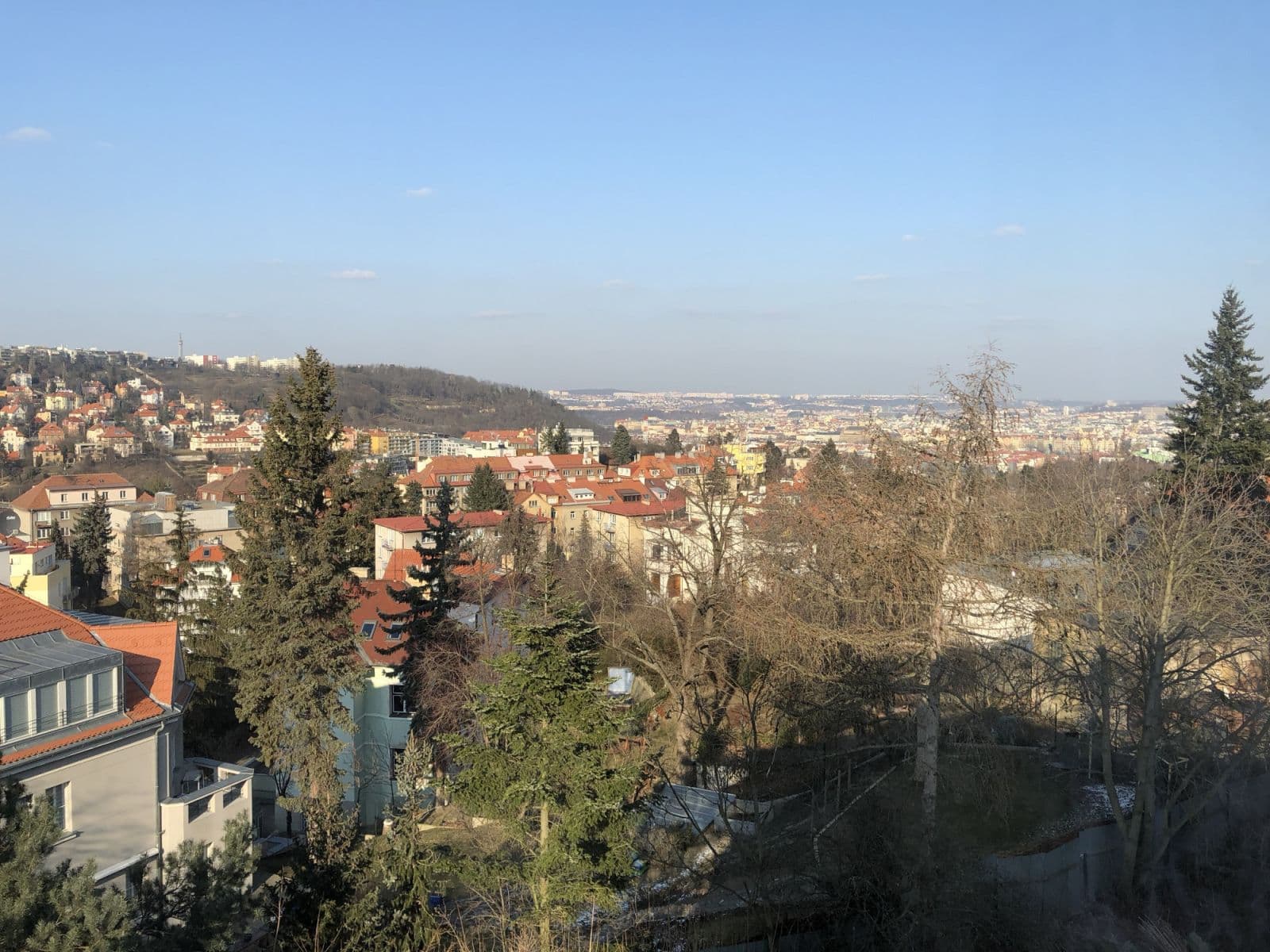 Pronájem bytu  47 m², Na Cihlářce A, Praha, Praha