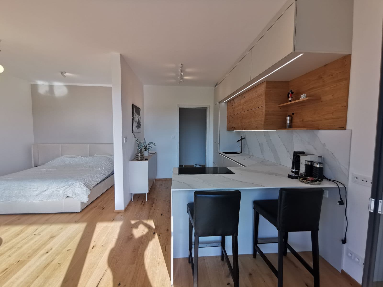 Pronájem bytu  50 m², Závišova a, Praha, Praha