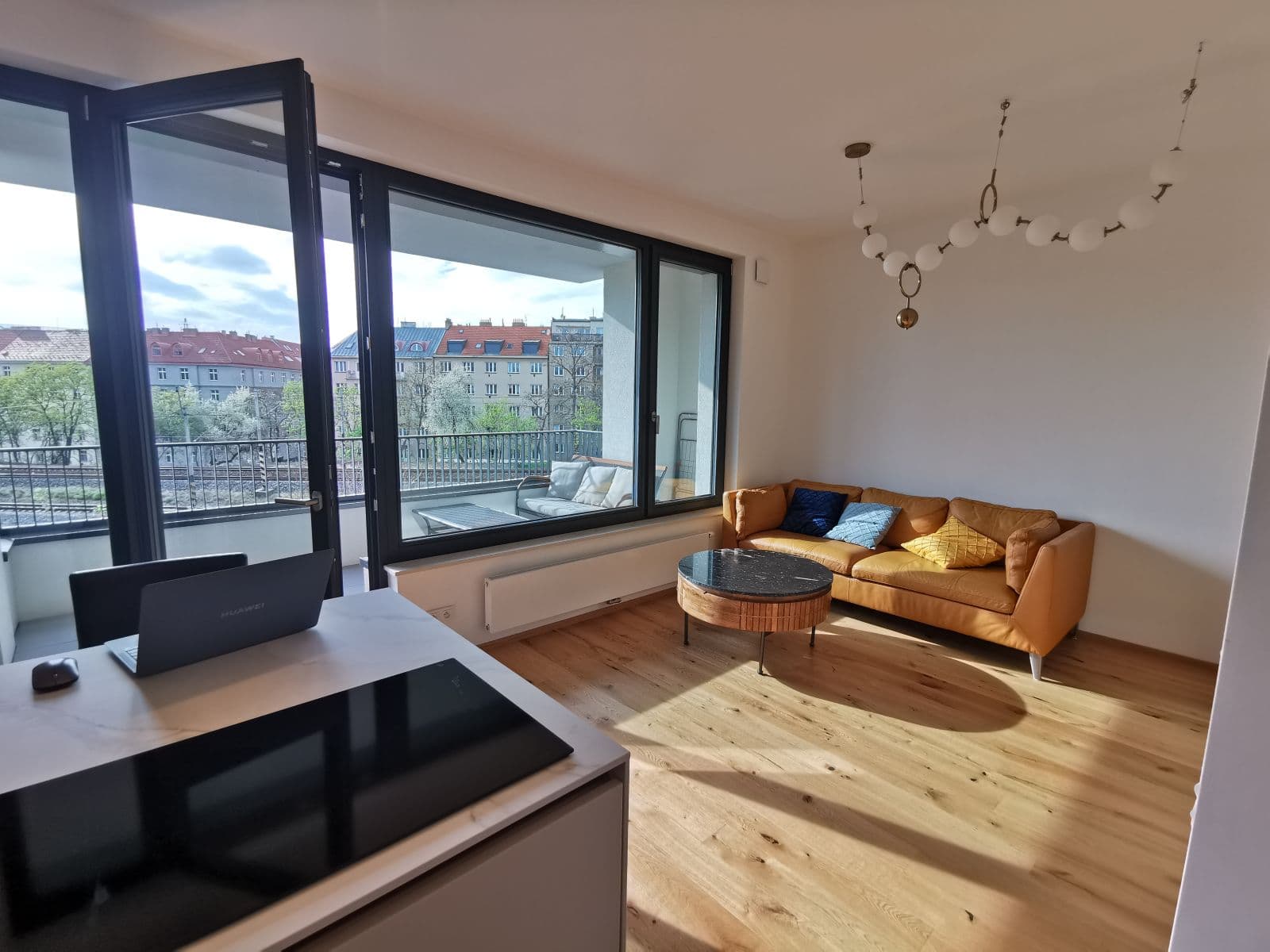 Pronájem bytu  50 m², Závišova a, Praha, Praha