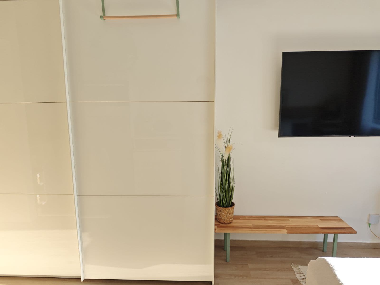 Pronájem bytu  28 m², Peroutkova, Praha, Praha
