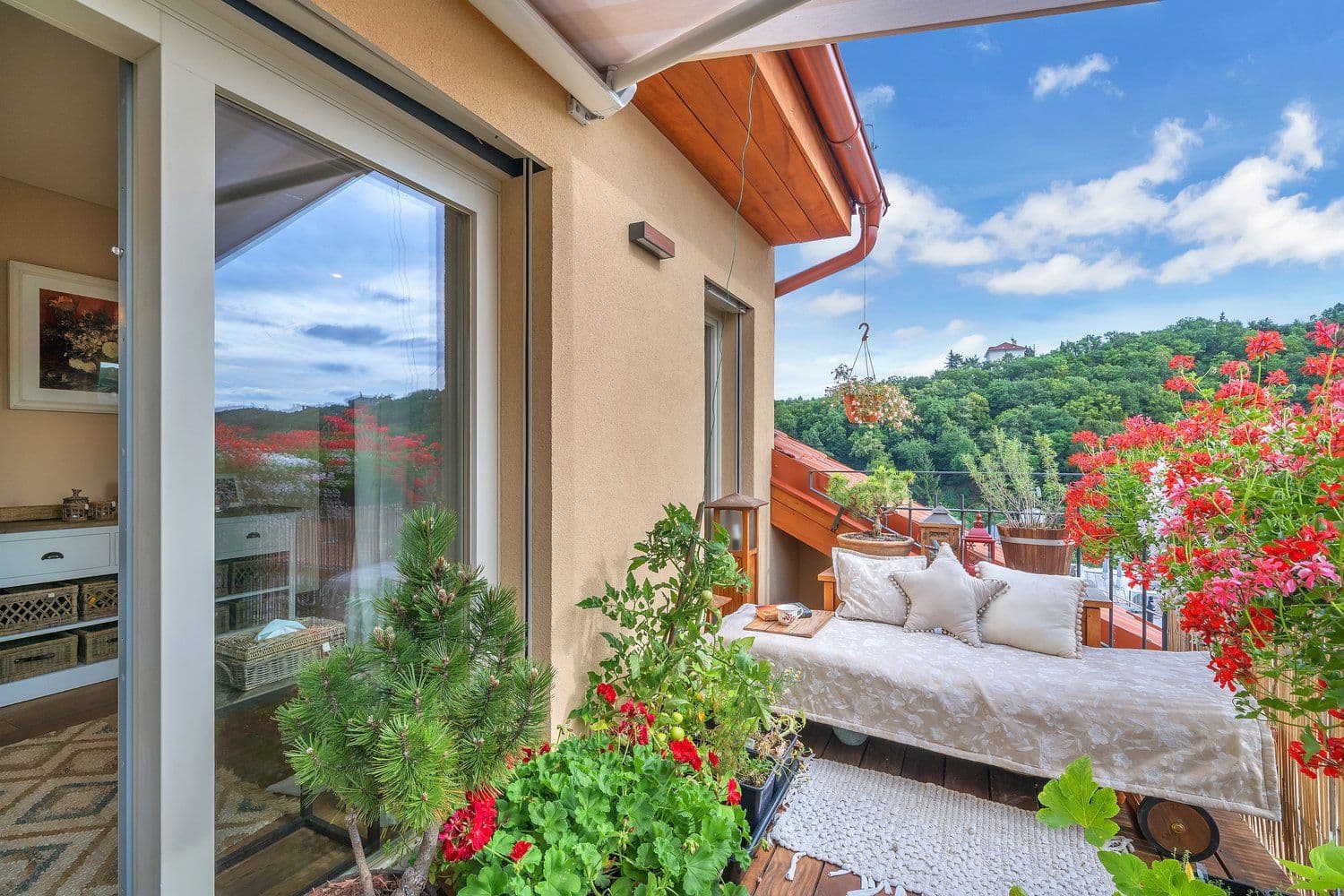 Pronájem bytu  30 m², Grafická, Praha, Praha