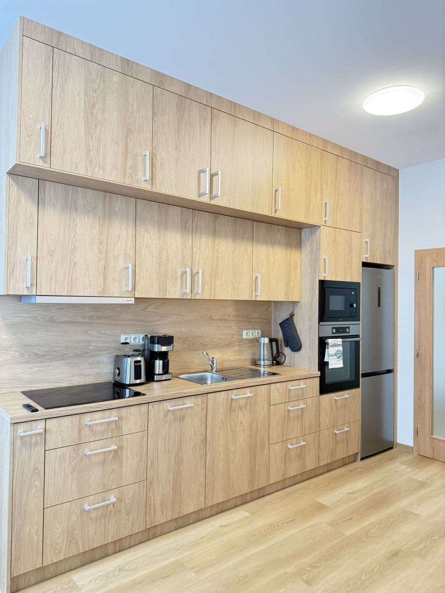 Pronájem bytu  53 m², Zbraslavská, Praha, Praha