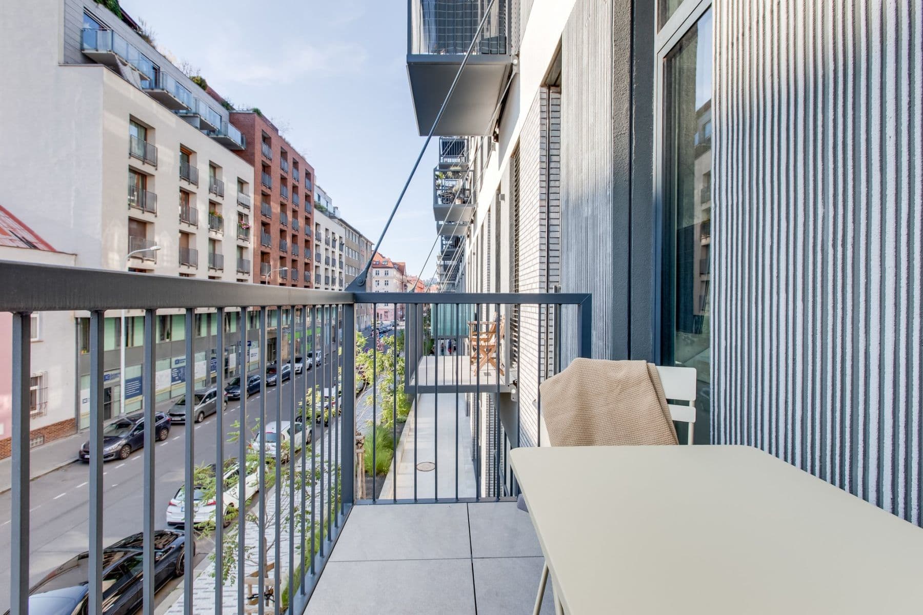 Pronájem bytu  60 m², Tusarova, Praha, Praha