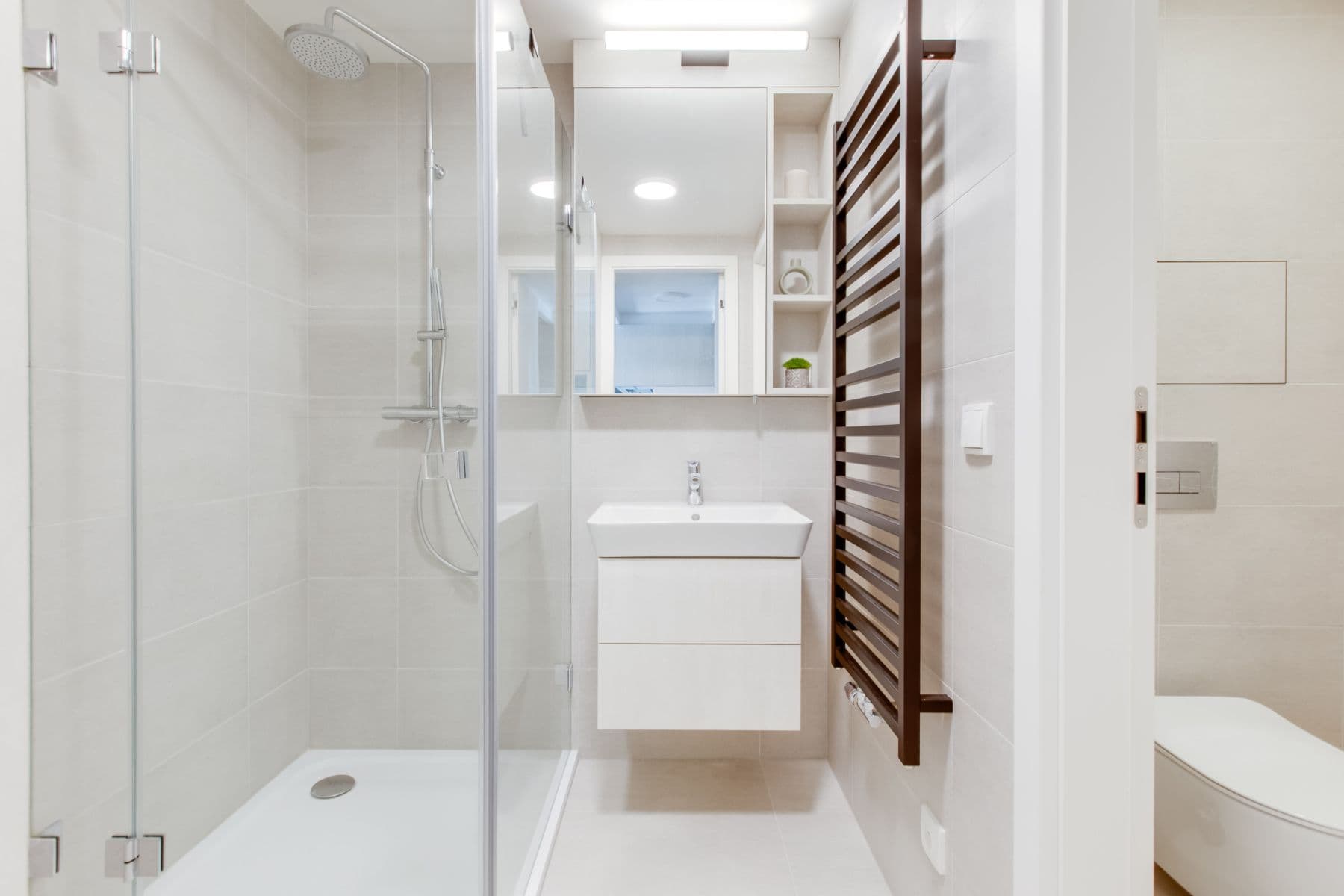 Pronájem bytu  60 m², Tusarova, Praha, Praha