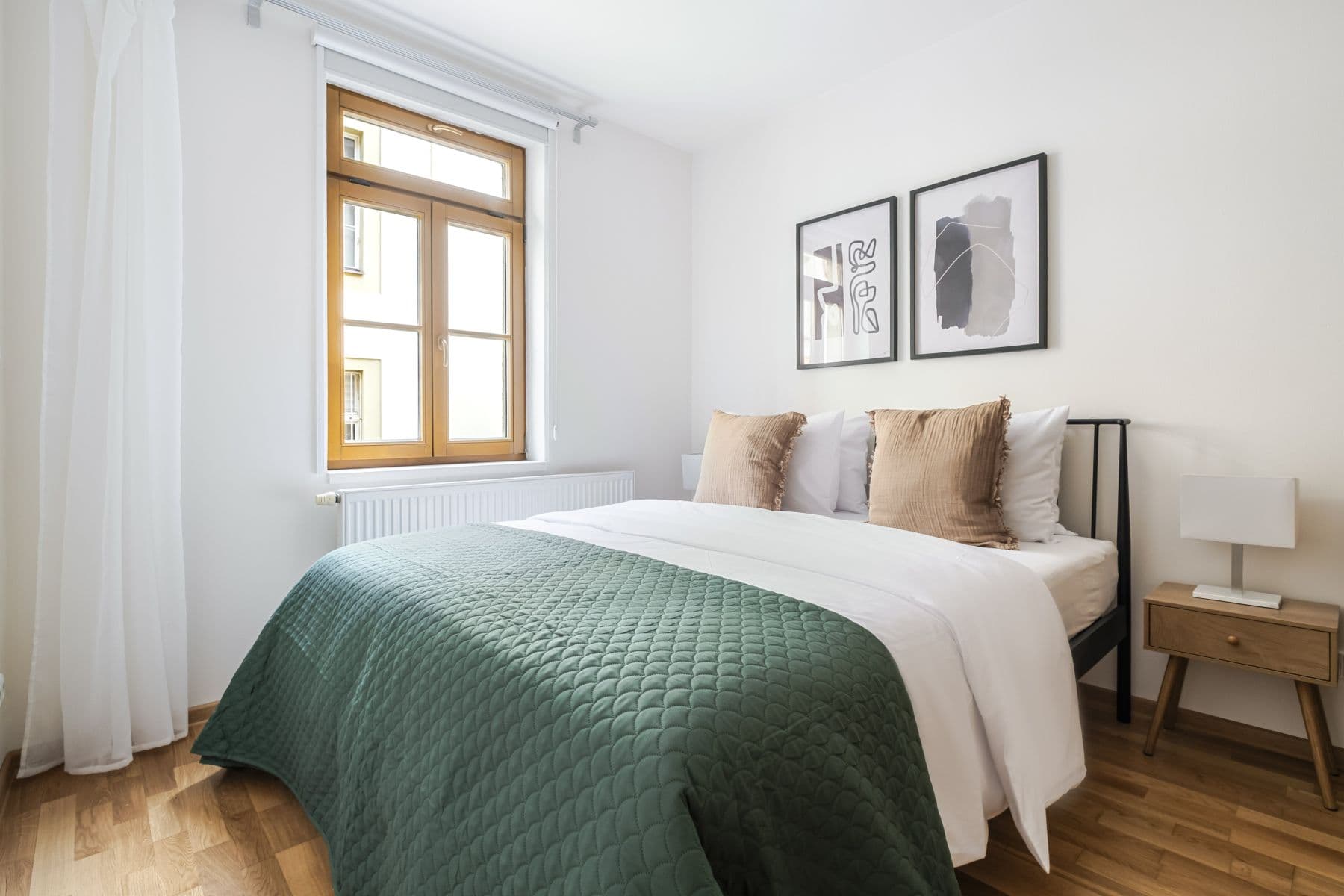 Pronájem bytu  65 m², U Staré sokolovny, Praha, Praha