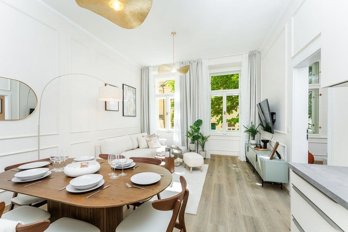 Pronájem bytu  91 m², Václavské náměstí, Praha, Praha