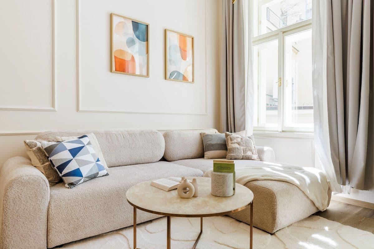 Pronájem bytu  75 m², Václavské náměstí, Praha, Praha