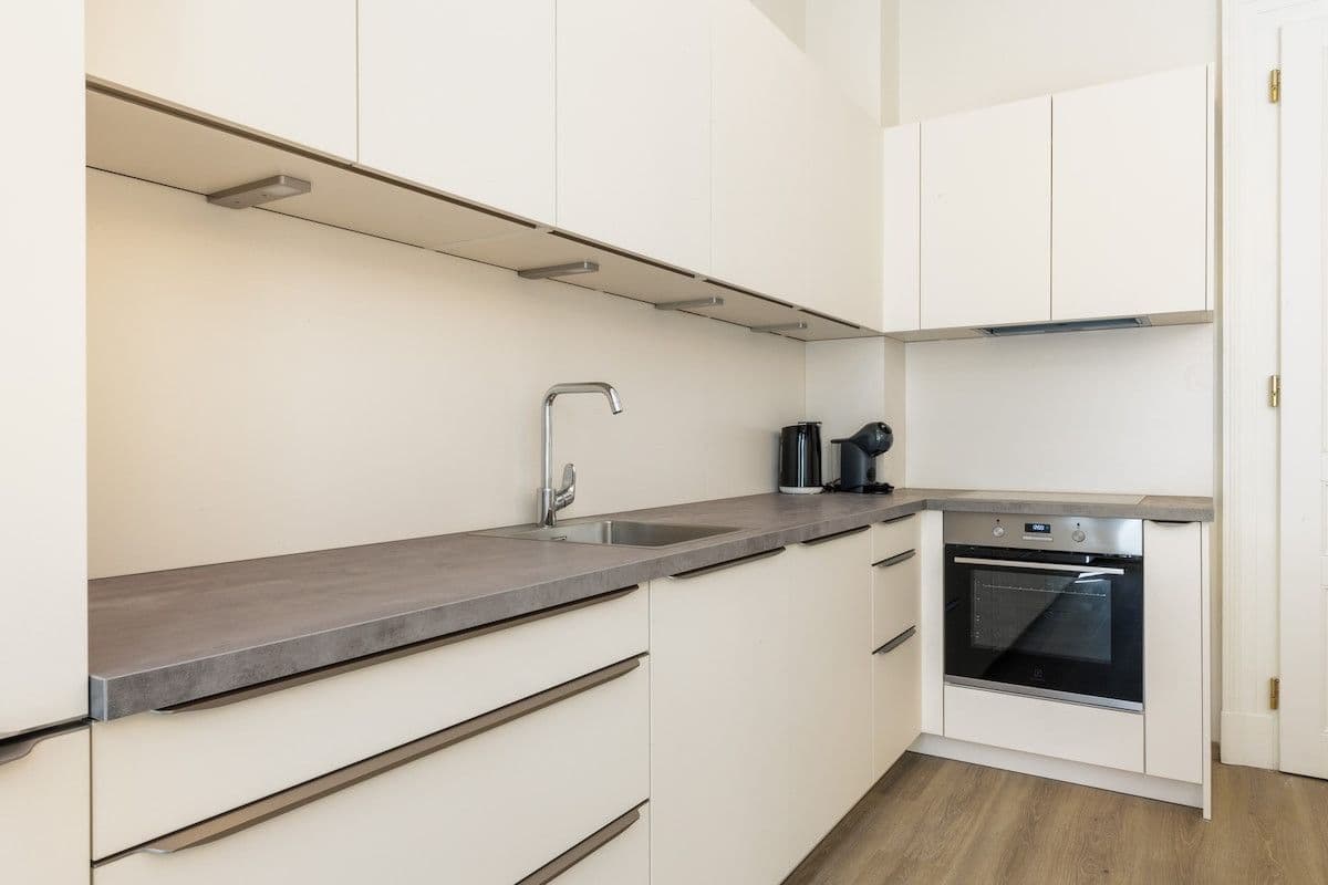 Pronájem bytu  75 m², Václavské náměstí, Praha, Praha