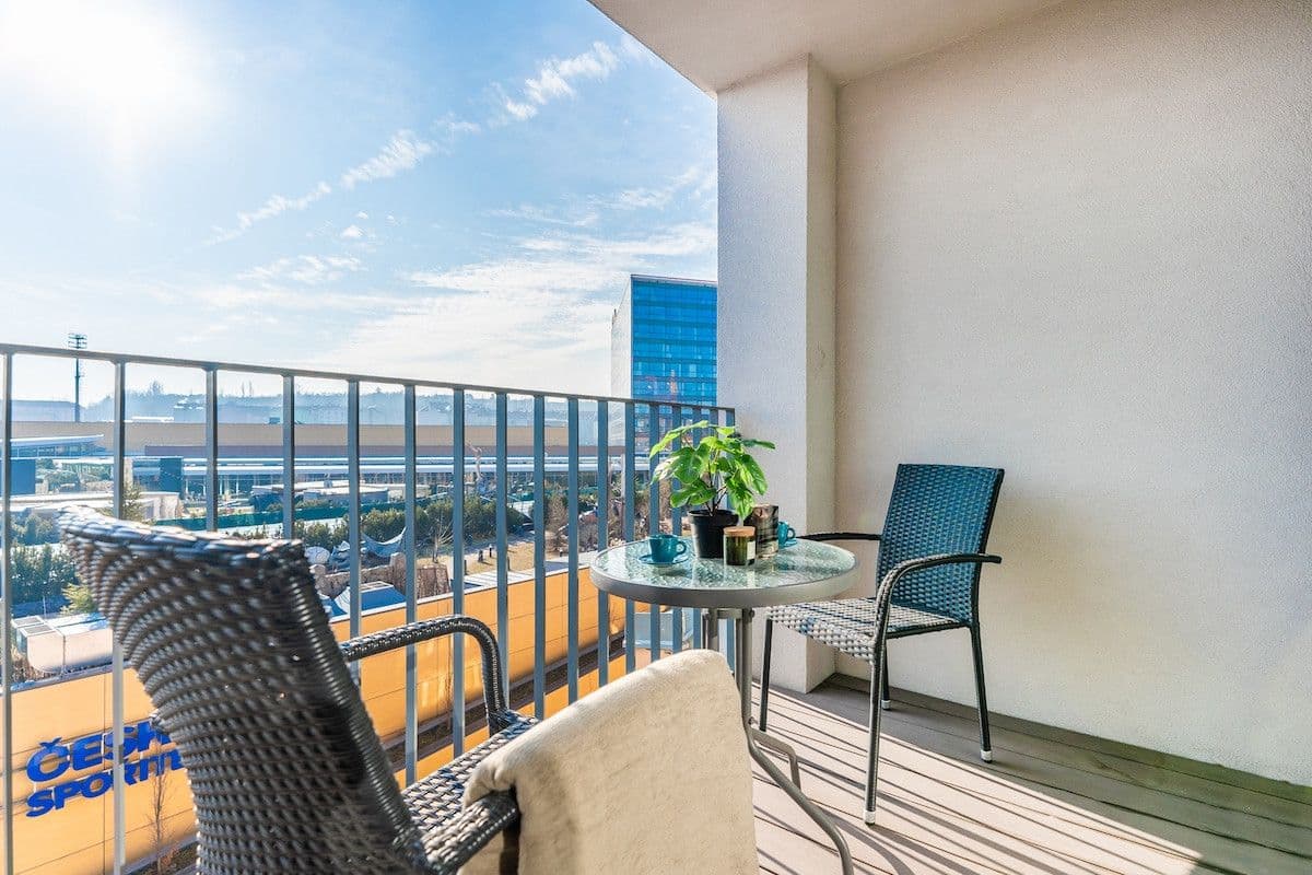 Pronájem bytu  59 m², Ocelářská, Praha, Praha