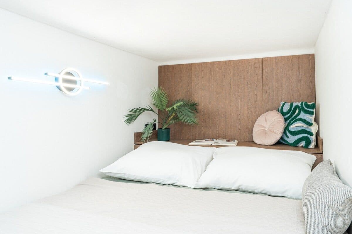 Pronájem bytu  80 m², U Půjčovny, Praha, Praha