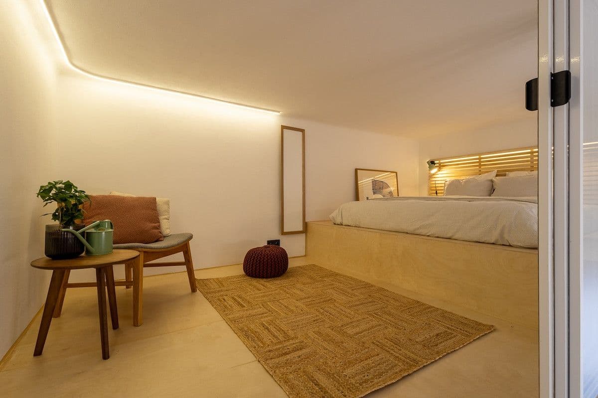 Pronájem bytu  18 m², Svornosti, Praha, Praha