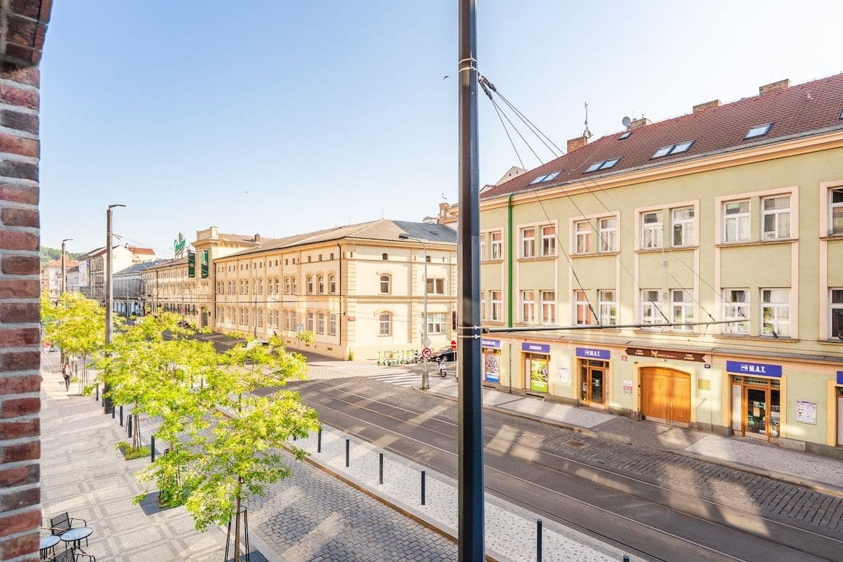 Pronájem bytu  90 m², Šiklové, Praha, Praha