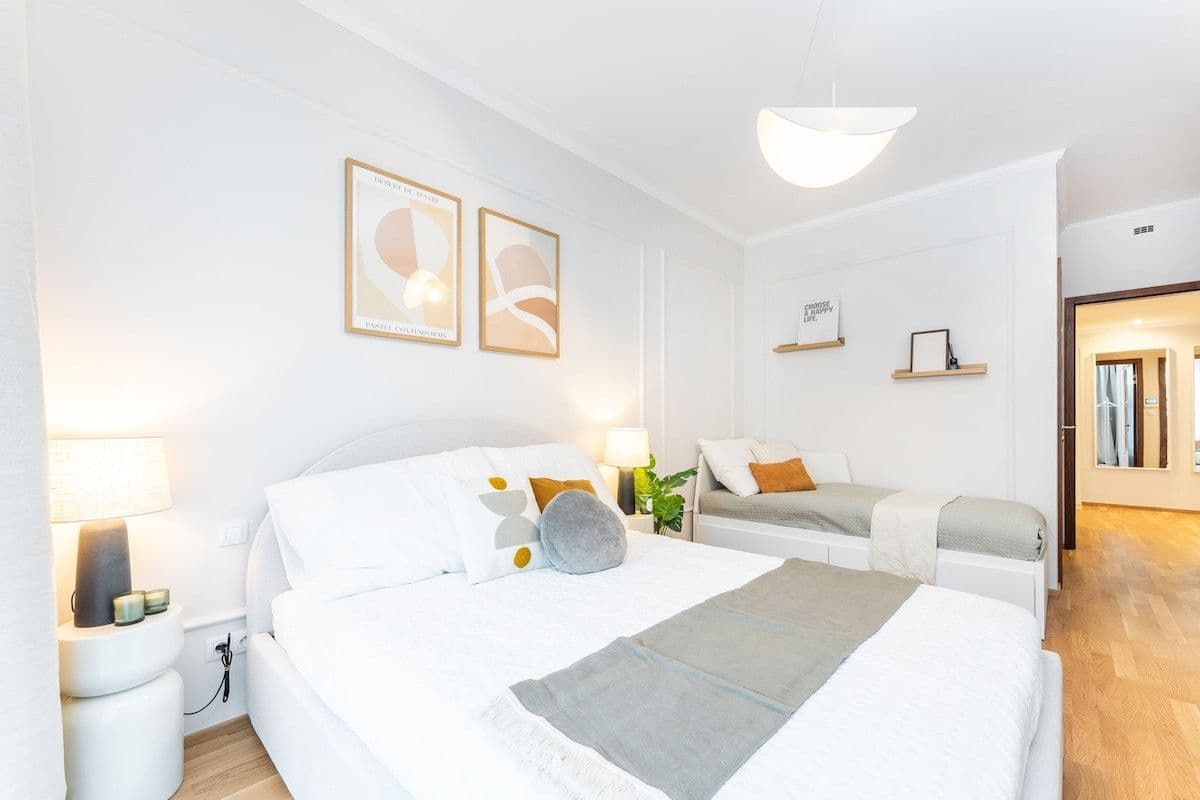 Pronájem bytu  90 m², Šiklové, Praha, Praha