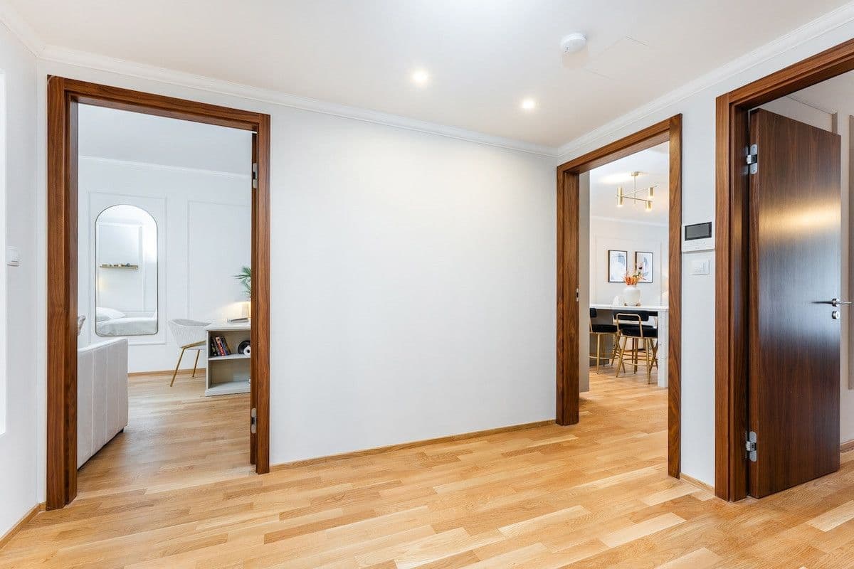 Pronájem bytu  90 m², Šiklové, Praha, Praha