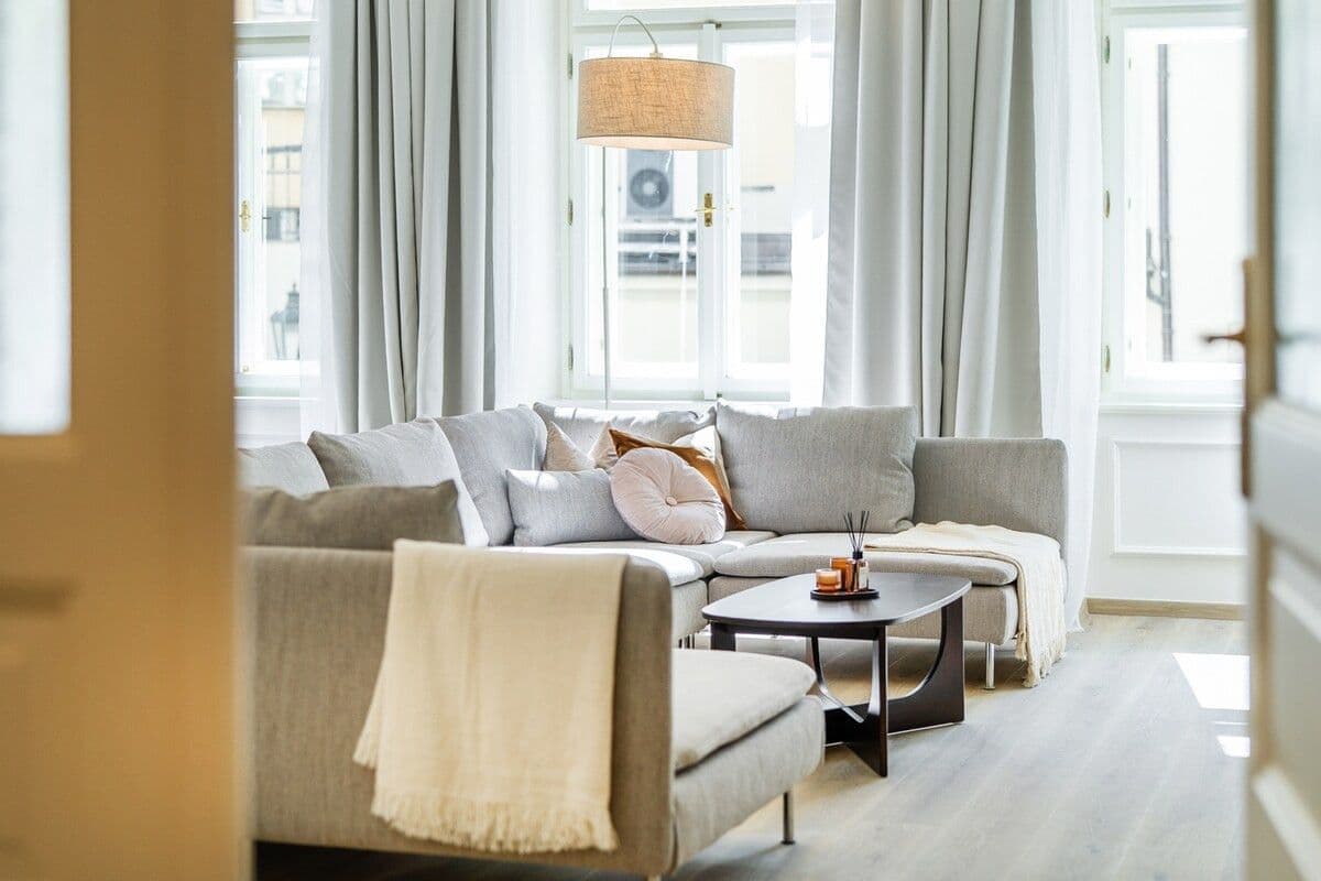 Pronájem bytu  62 m², Václavské náměstí, Praha, Praha