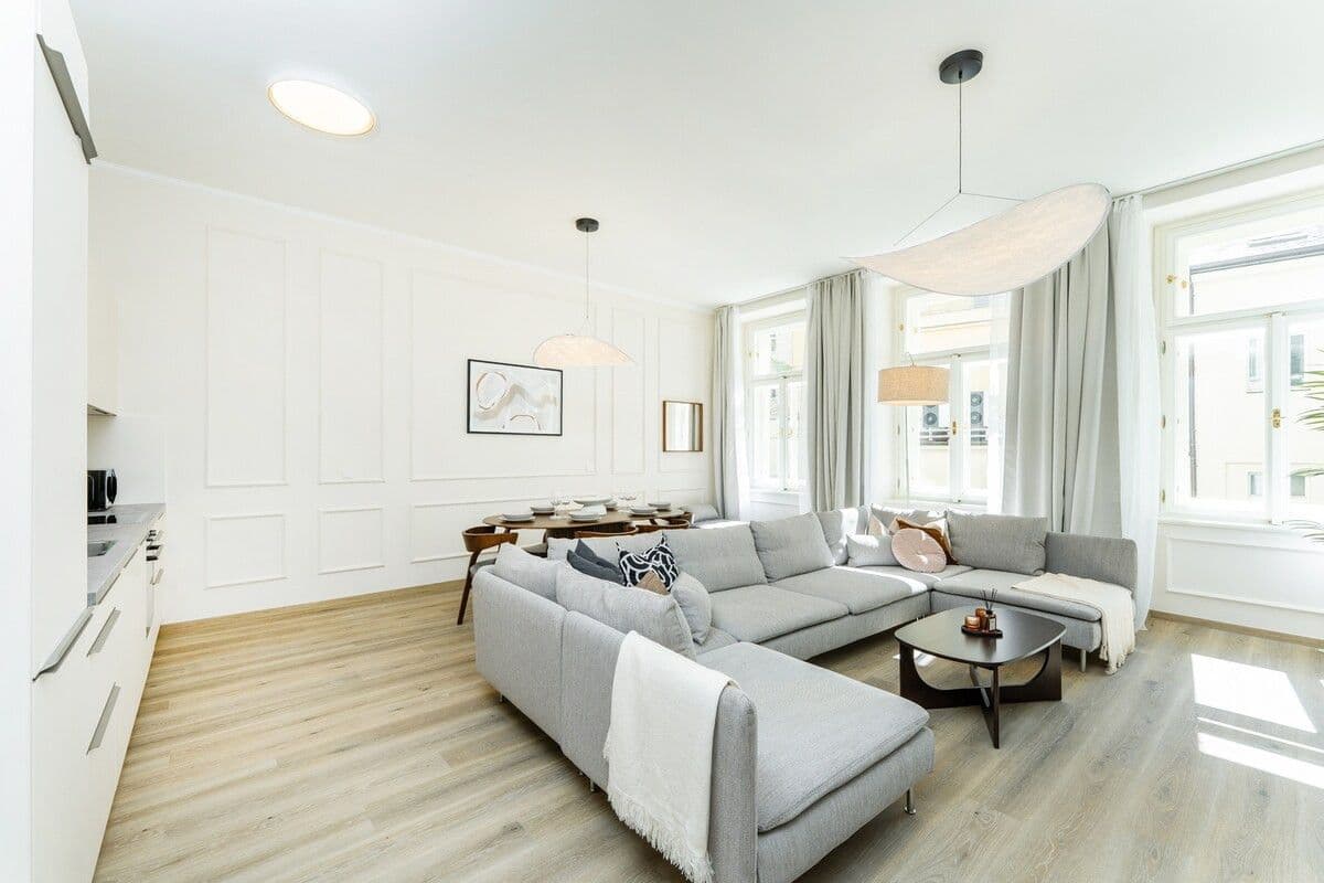 Pronájem bytu  62 m², Václavské náměstí, Praha, Praha