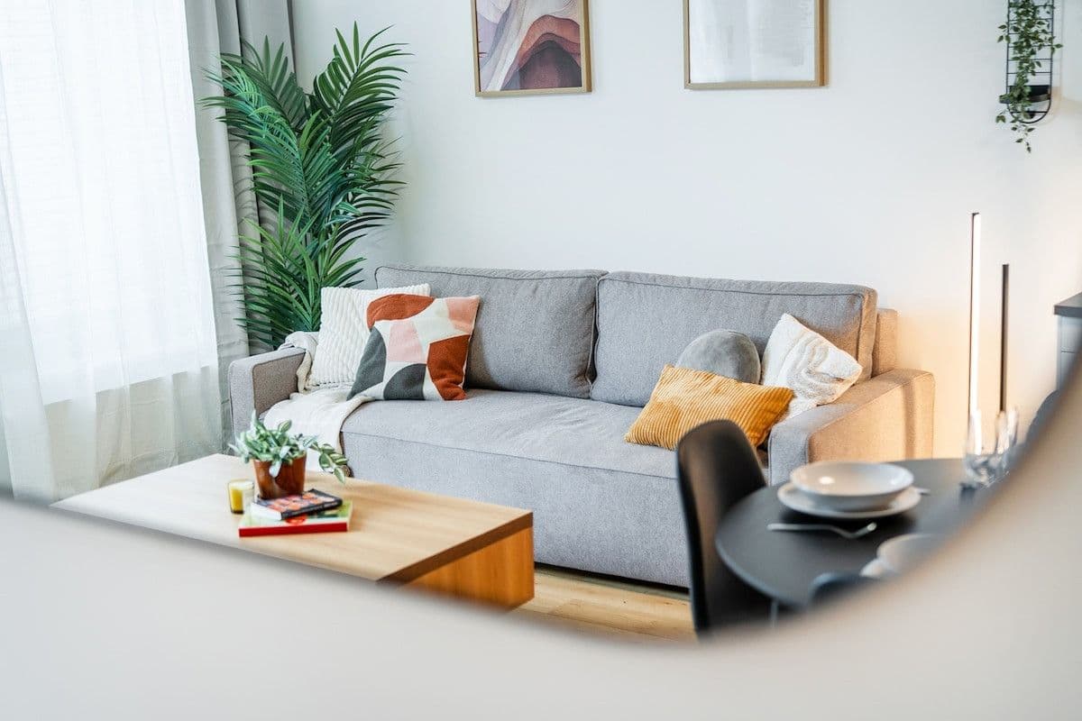 Pronájem bytu  53 m², Nádražní, Praha, Praha