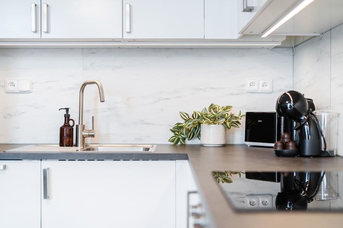 Pronájem bytu  53 m², Nádražní, Praha, Praha