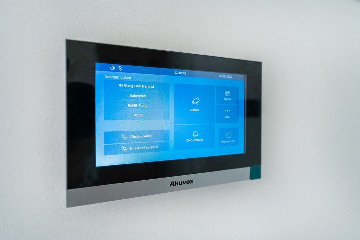 Pronájem bytu  45 m², Plzeňská, Praha, Praha