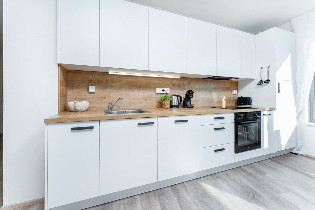 Pronájem bytu  45 m², Plzeňská, Praha, Praha