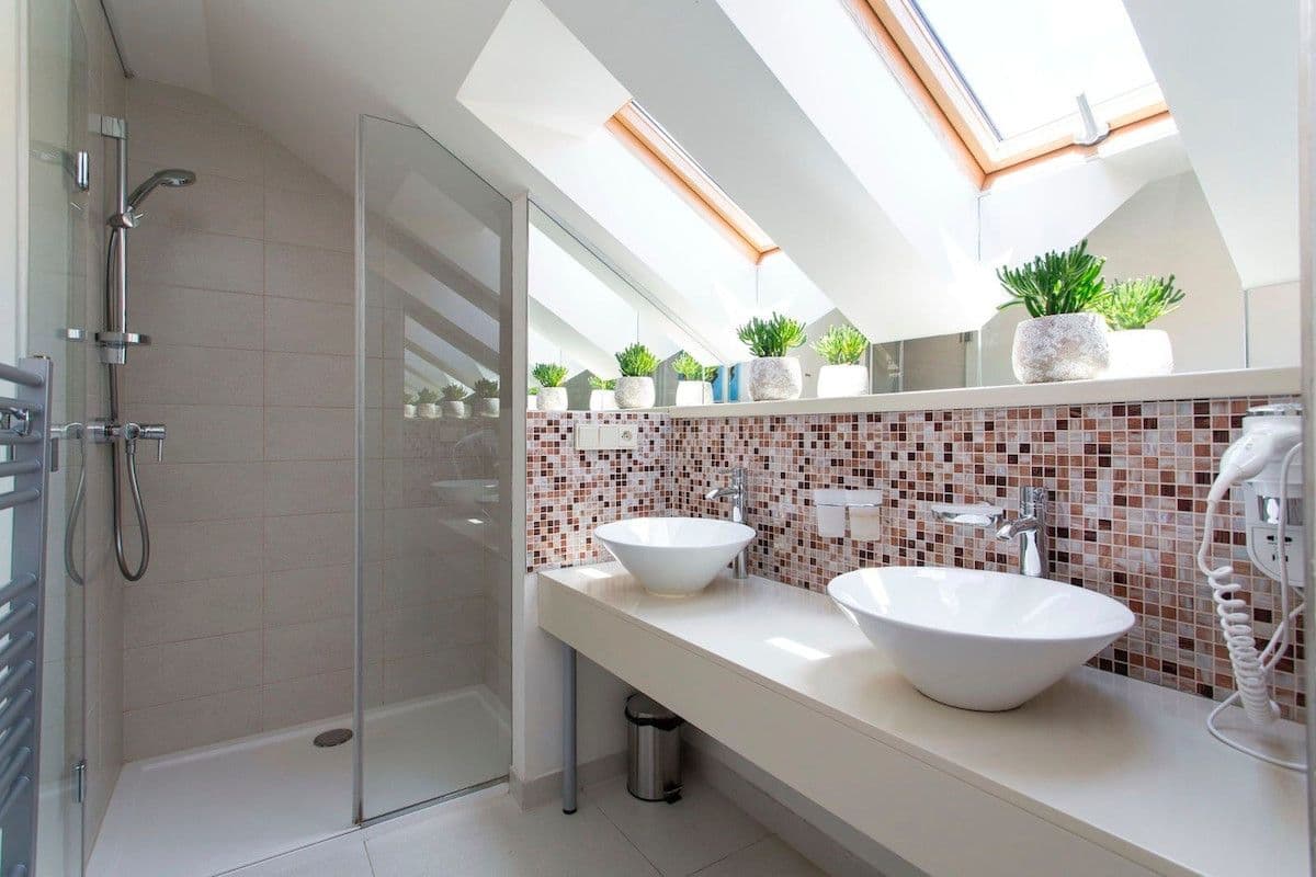 Pronájem bytu  100 m², Opletalova, Praha, Praha