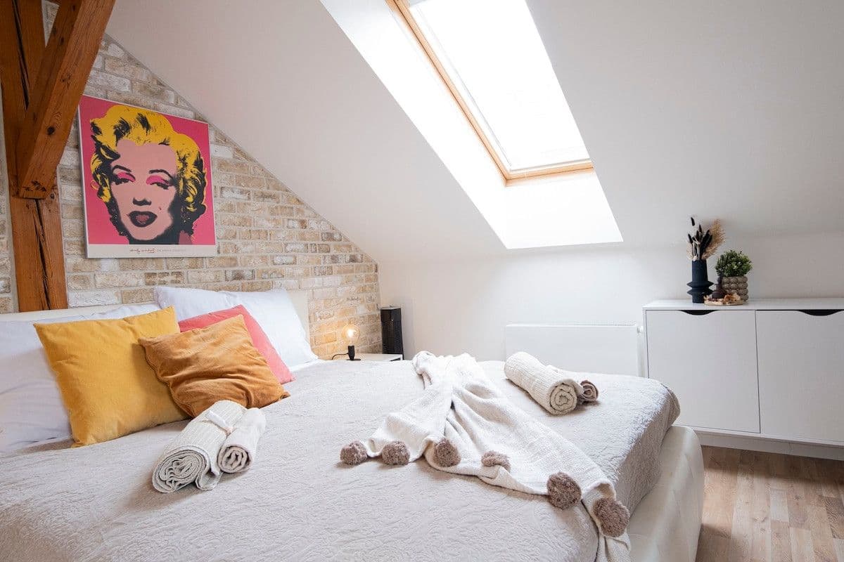 Pronájem bytu  100 m², Opletalova, Praha, Praha