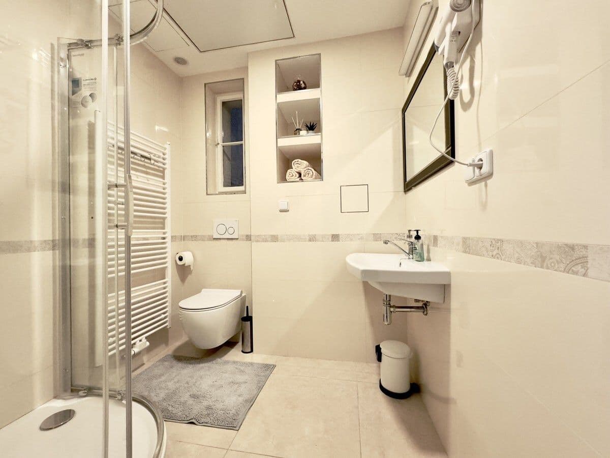 Pronájem bytu  70 m², Vinohradská, Praha, Praha