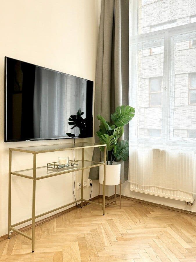 Pronájem bytu  70 m², Vinohradská, Praha, Praha