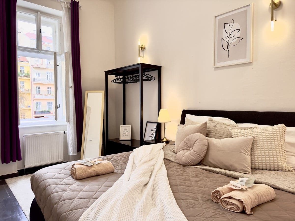 Pronájem bytu  70 m², Vinohradská, Praha, Praha