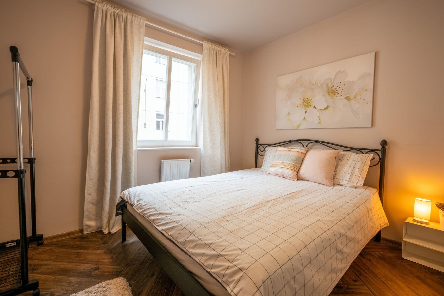 Pronájem bytu  68 m², Záhřebská, Praha, Praha