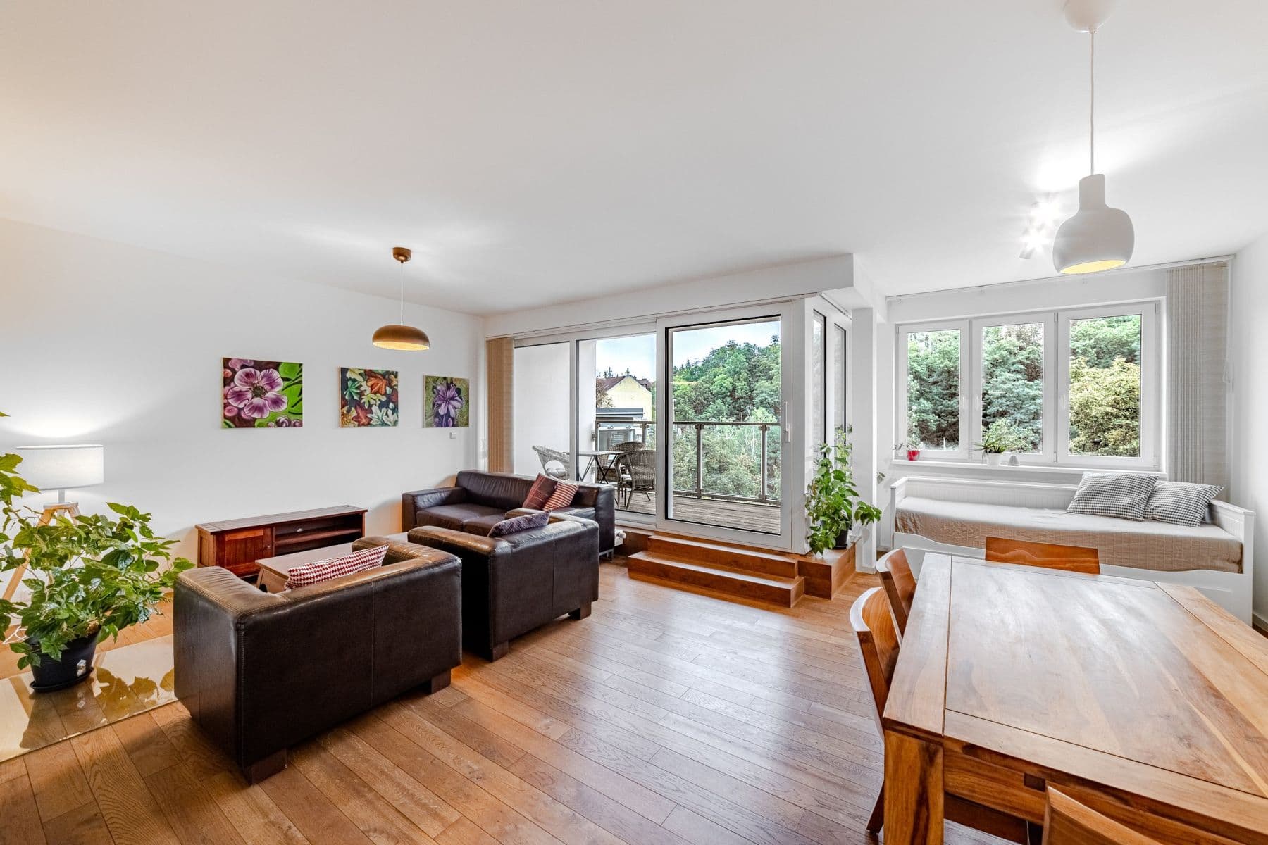 Pronájem bytu  138 m², Ohradní, Praha, Praha