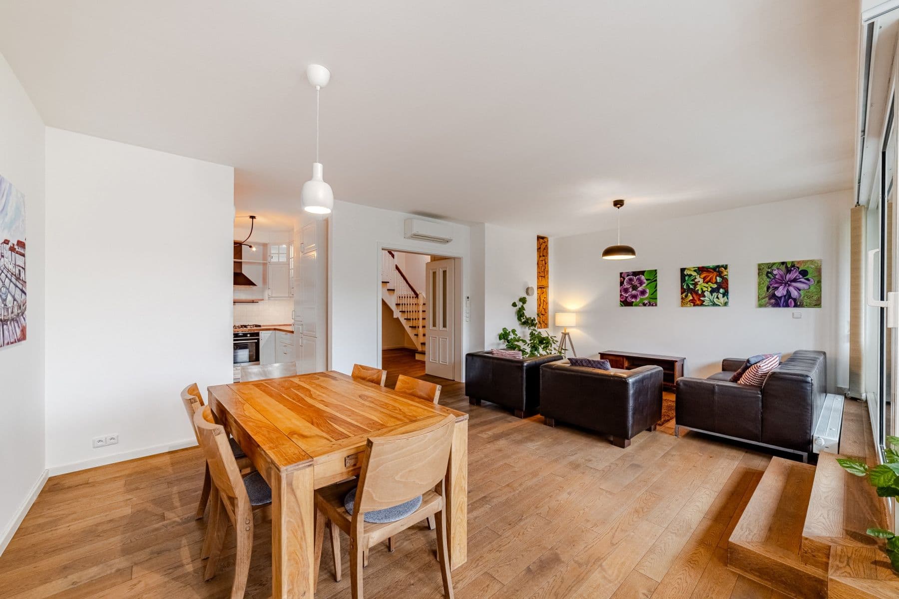 Pronájem bytu  138 m², Ohradní, Praha, Praha