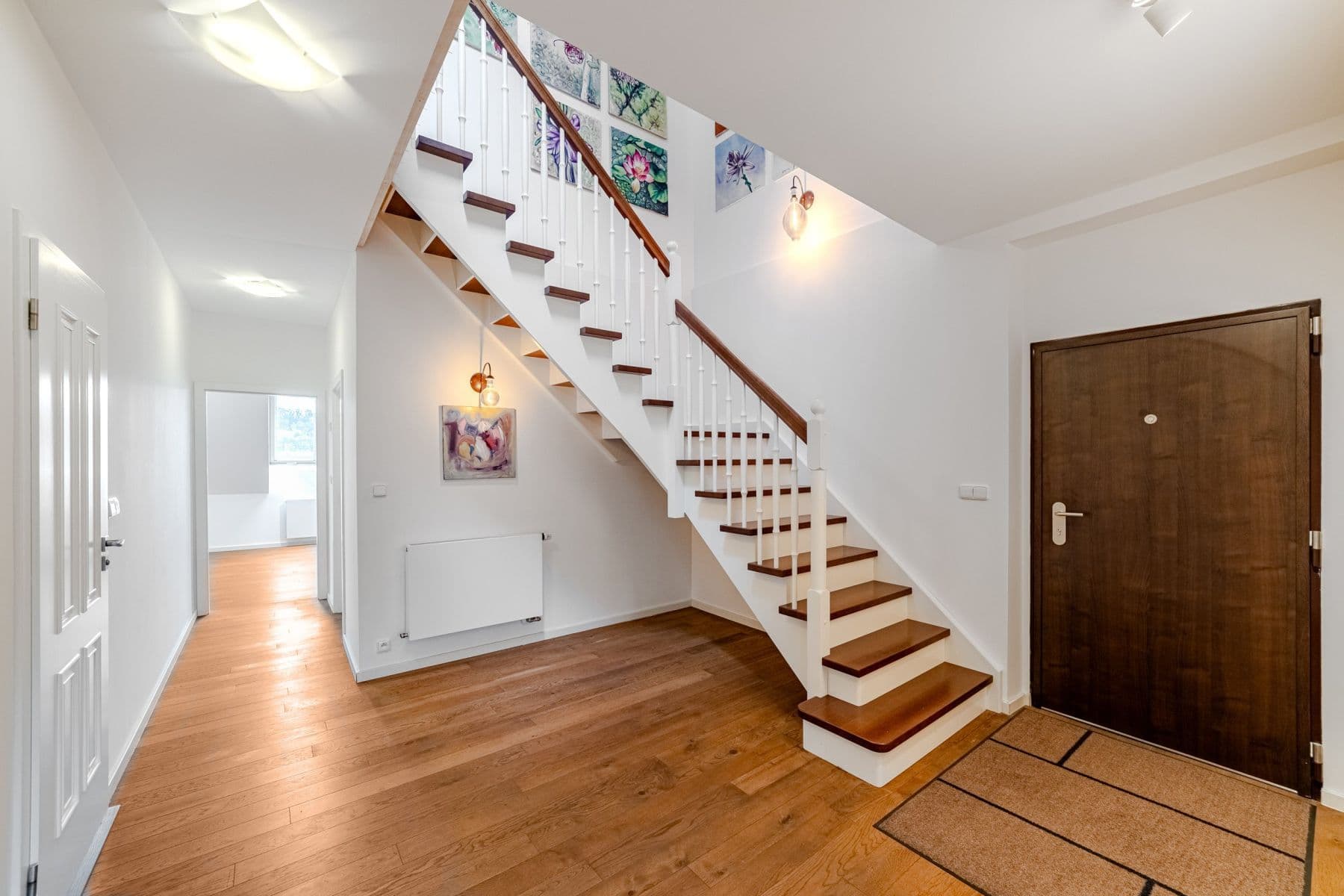 Pronájem bytu  138 m², Ohradní, Praha, Praha