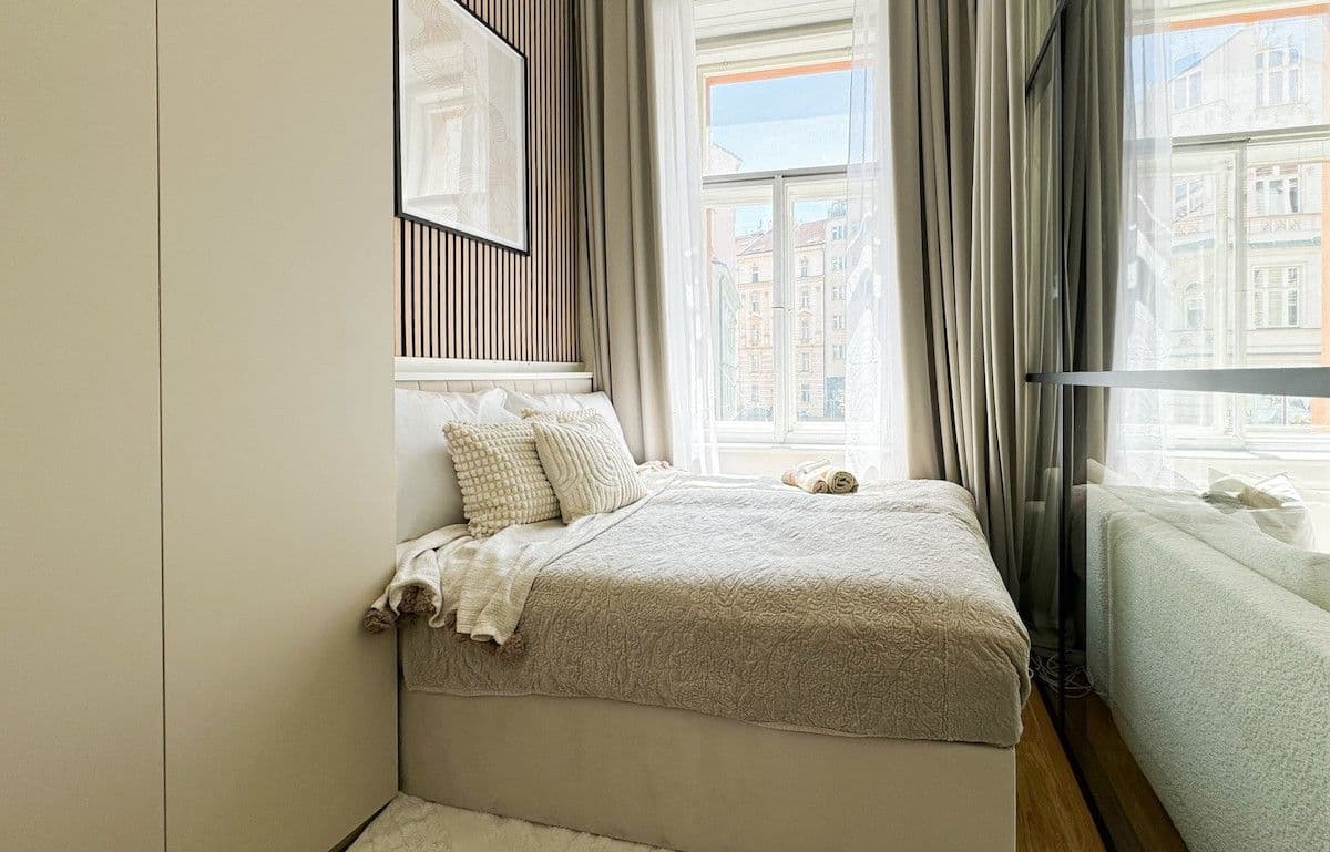 Pronájem bytu  50 m², Křemencova, Praha, Praha